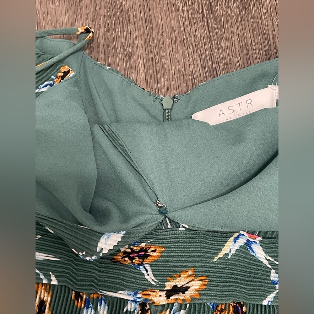 ASTR The Label Jumpsuit - Picture 13 of 16